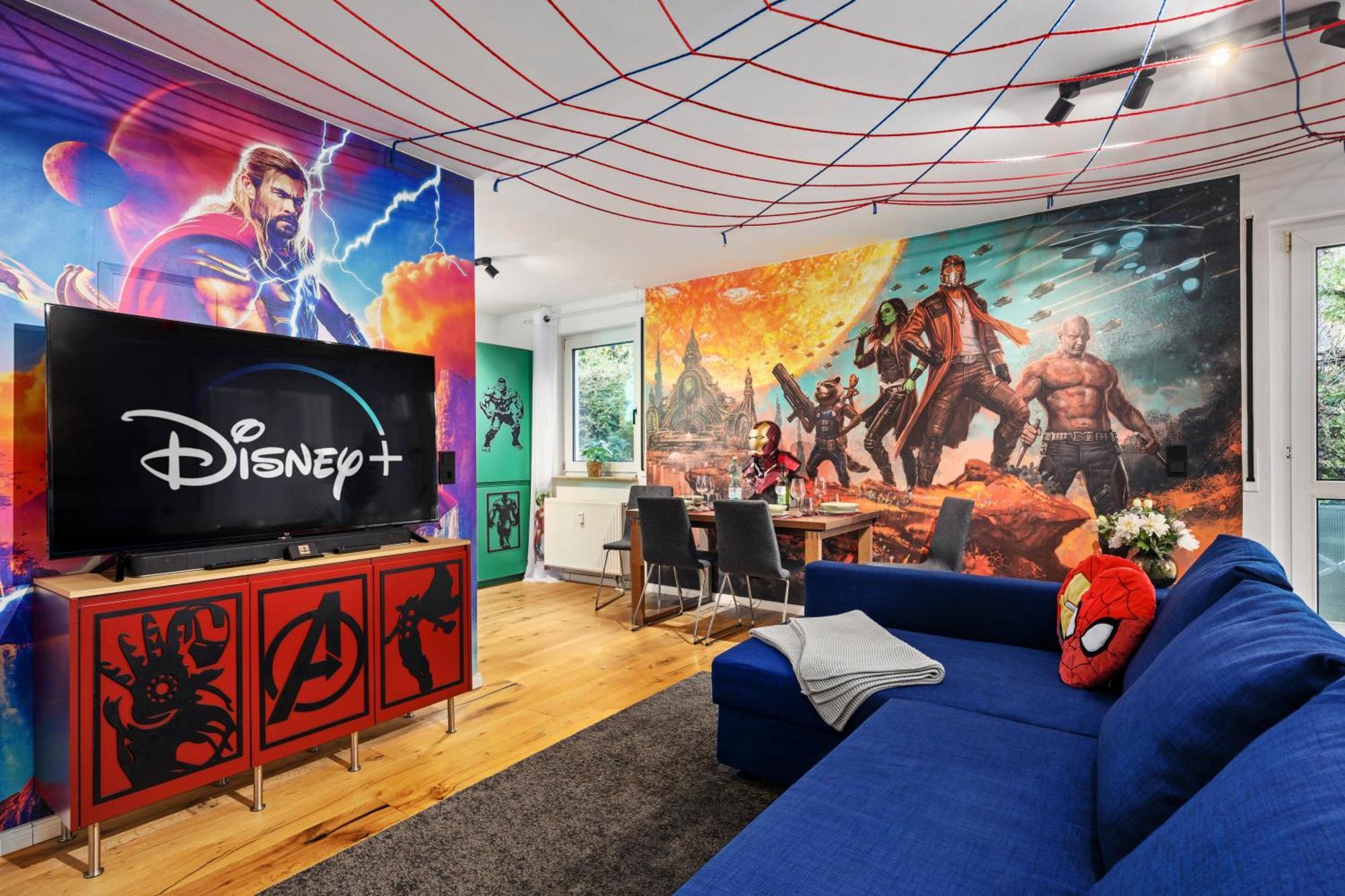 Edler Wohnraum Disney Marvel Studio Mit Balkon, Boxspringbett, Kaffeevollautomat, Lift & Parkplatz Chemnitz Eksteriør billede